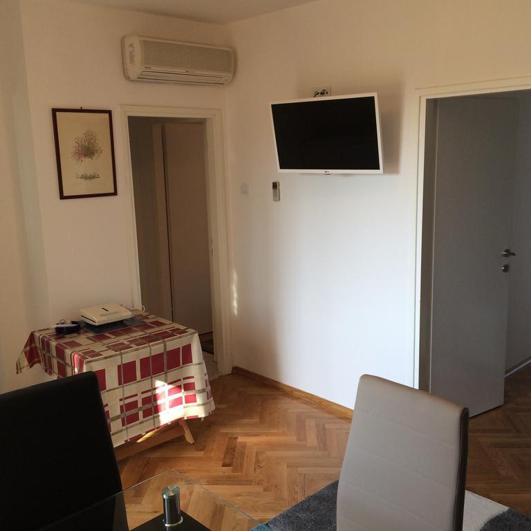 Apartment Vesna Supetar Oda fotoğraf